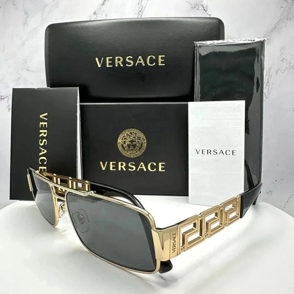Versace Sunglasses Gold Rectangle Metal Logo Black Retro Italy 100% Authentic - Picture 1 of 16